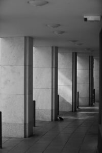 4 pillars of a modern building
